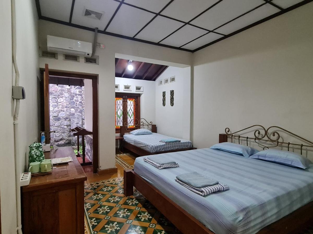 Omah Pitoe Yogya Homestay يوغياكارتا المظهر الخارجي الصورة