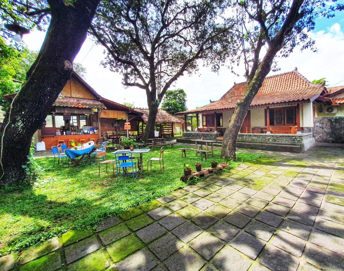 Omah Pitoe Yogya Homestay يوغياكارتا المظهر الخارجي الصورة