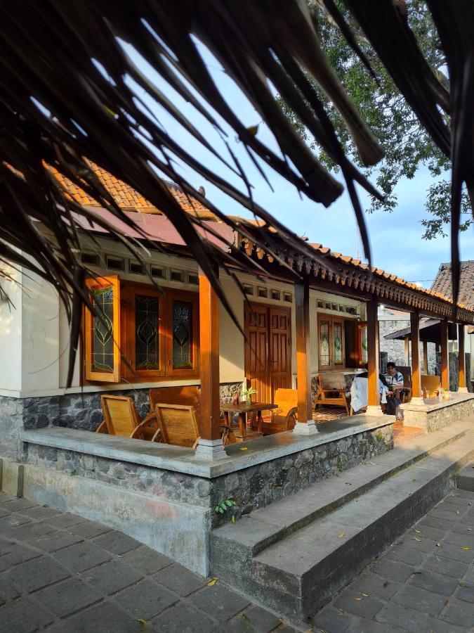 Omah Pitoe Yogya Homestay يوغياكارتا المظهر الخارجي الصورة