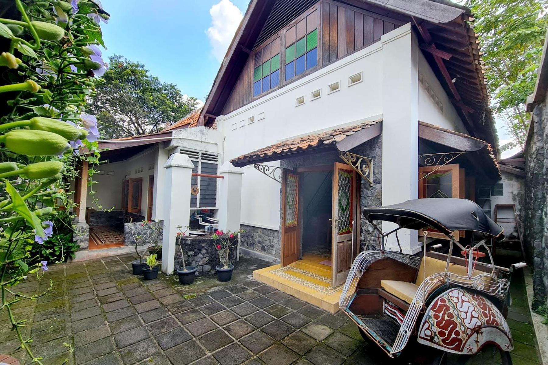 Omah Pitoe Yogya Homestay يوغياكارتا المظهر الخارجي الصورة