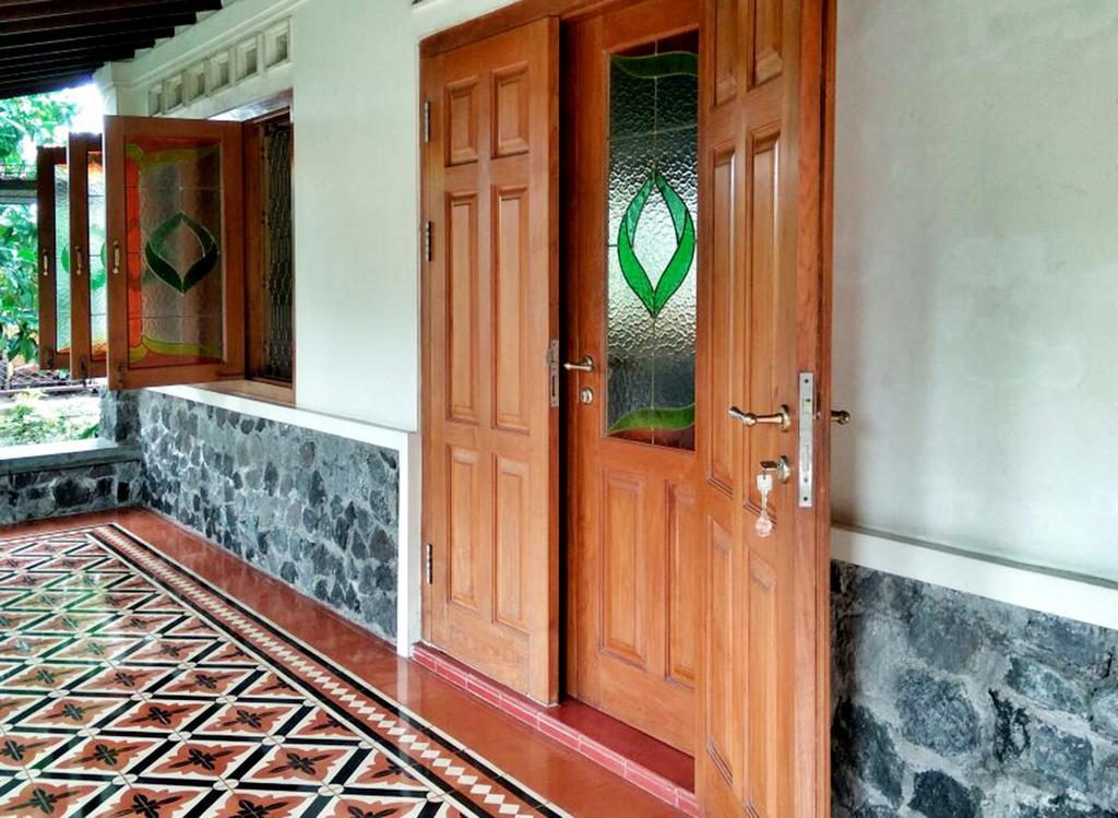 Omah Pitoe Yogya Homestay يوغياكارتا المظهر الخارجي الصورة