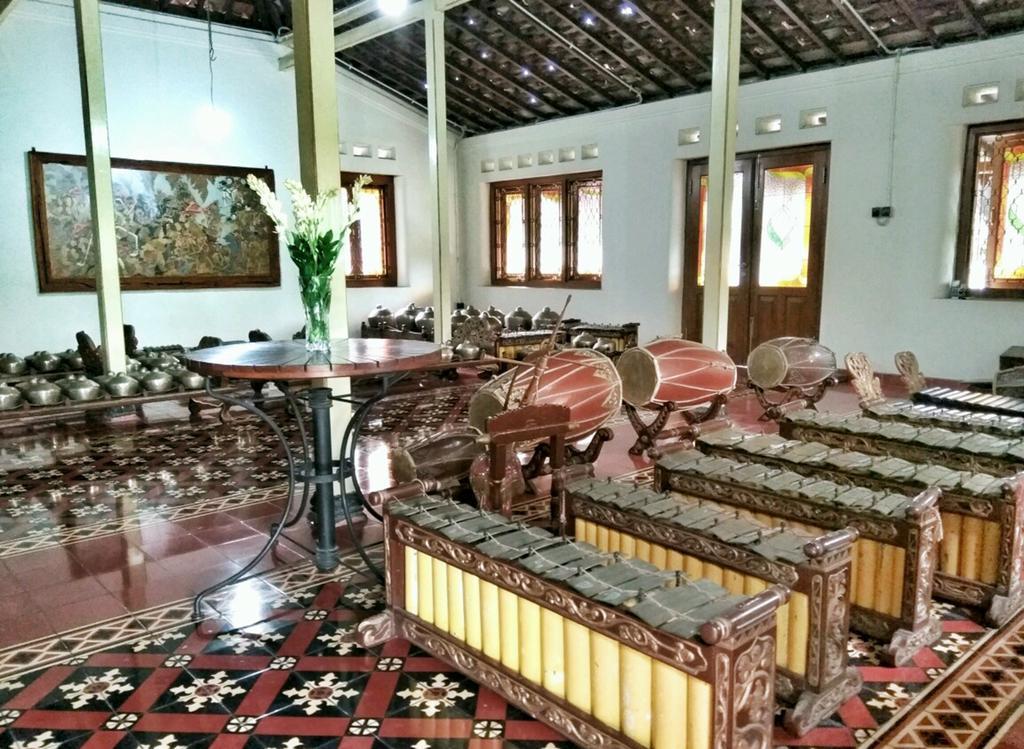Omah Pitoe Yogya Homestay يوغياكارتا المظهر الخارجي الصورة