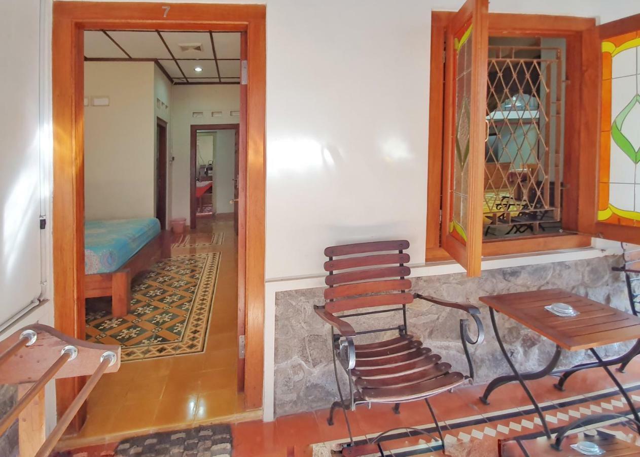Omah Pitoe Yogya Homestay يوغياكارتا المظهر الخارجي الصورة