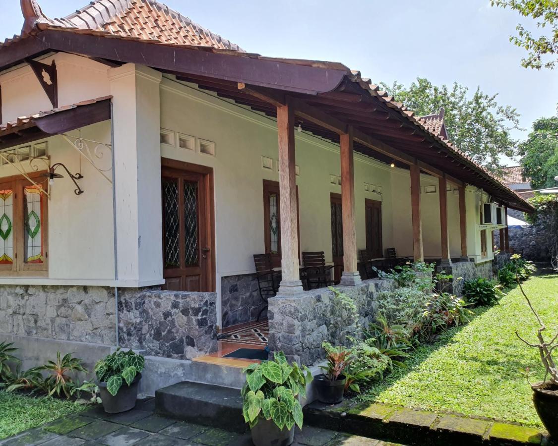 Omah Pitoe Yogya Homestay يوغياكارتا المظهر الخارجي الصورة